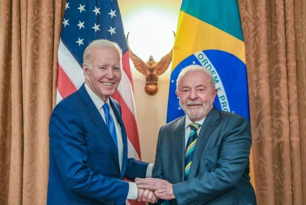 el-presidente-de-estados-unidos-joe-biden-junto-7FKUXEGBSJA4VPVZA263666SEU.jpg