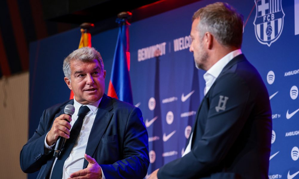 fc-barcelona-unveil-new-head-coach-hansi-flick-4-1000×600.jpg